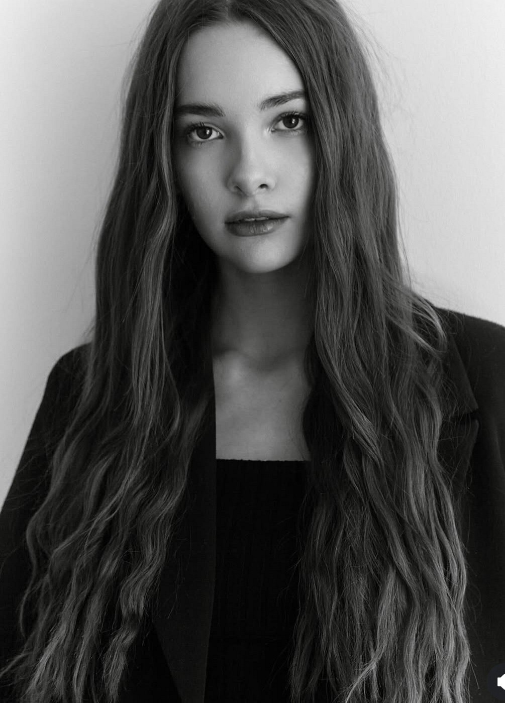 ALINA S thumb 7