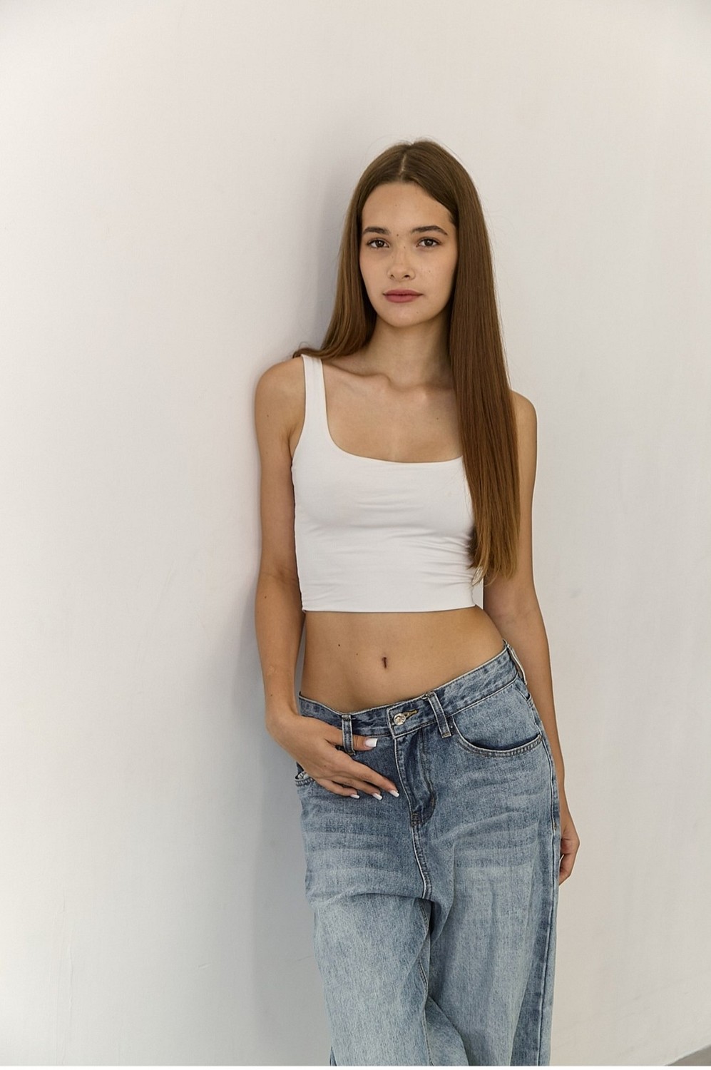 ALINA S thumb 2