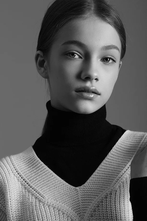 LIZA L